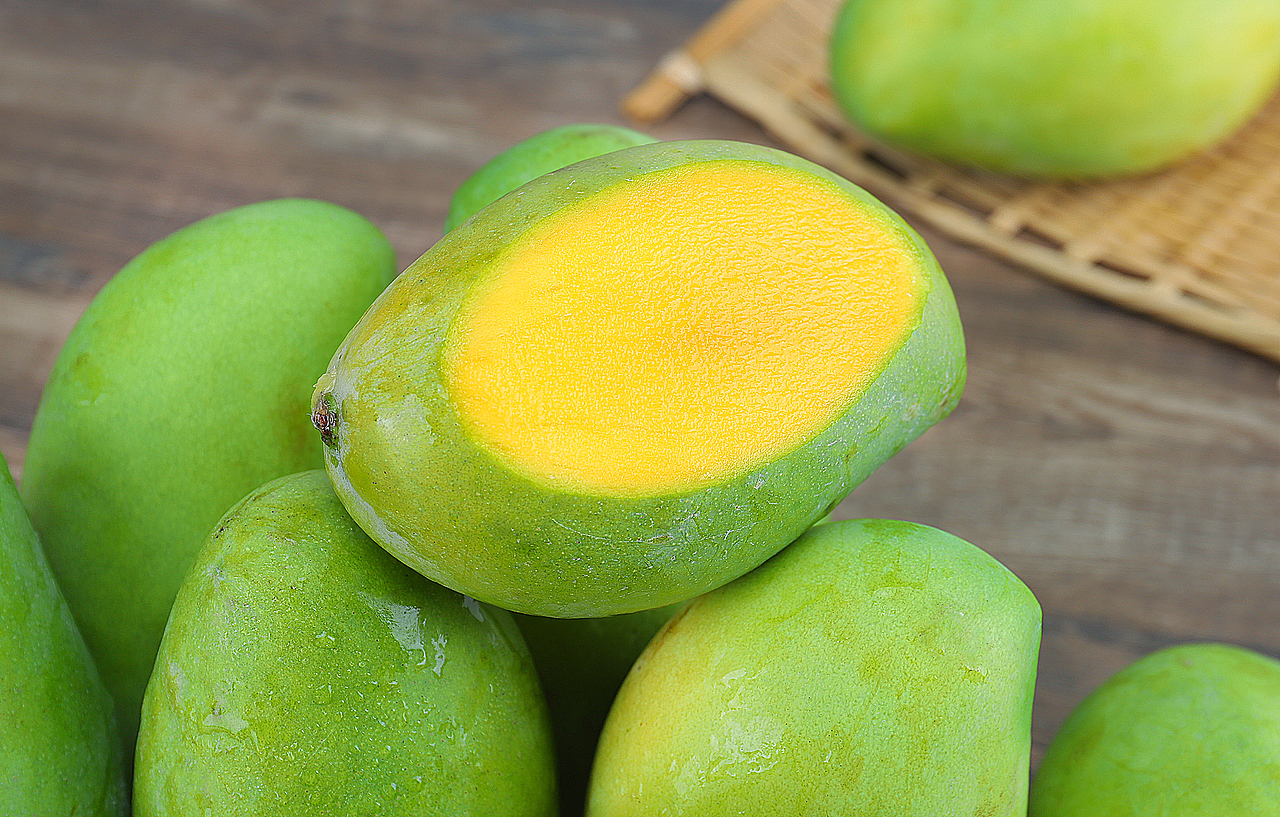 水果拍摄—越南玉芒果