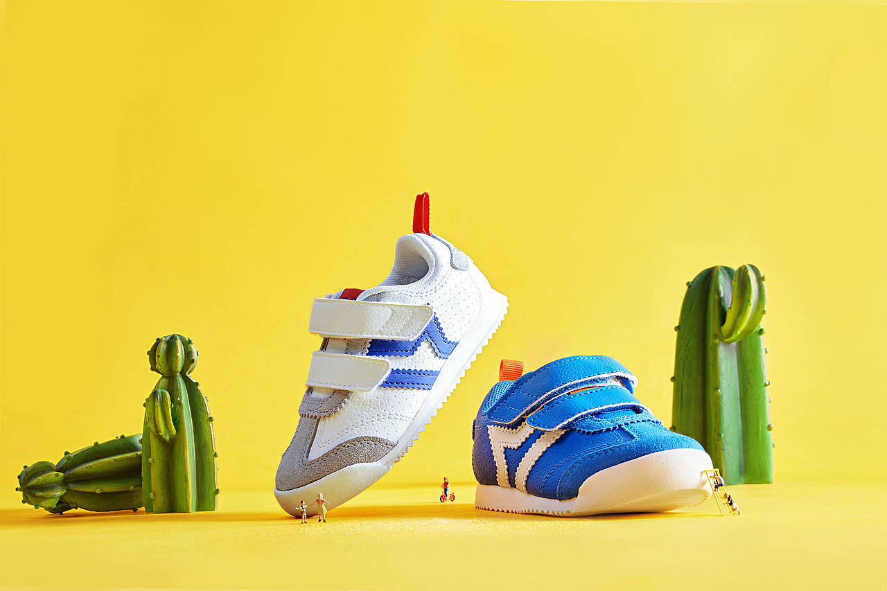 巴拉巴拉鞋子创意拍