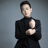 明摄影艺术设计的头像