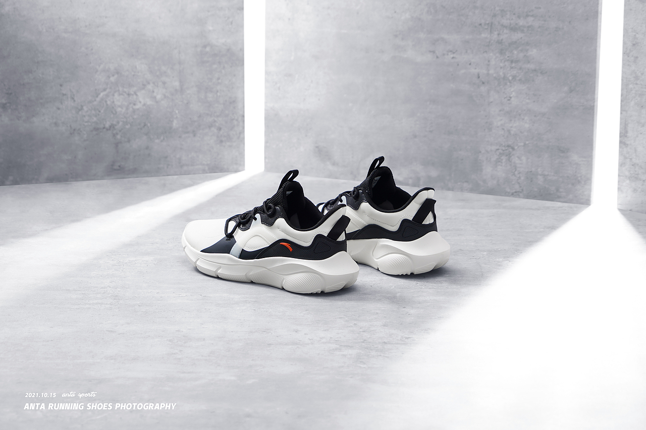 运动鞋产品摄影 安踏跑鞋场景拍摄