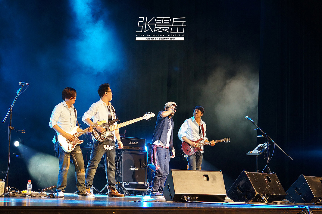 张震岳武汉演唱会 AYUE IN WUHAN（图ZNjgxOTcyMA==） - 人像摄影 - 站酷设计师树多村光原创素材 - 站酷ZCOOL