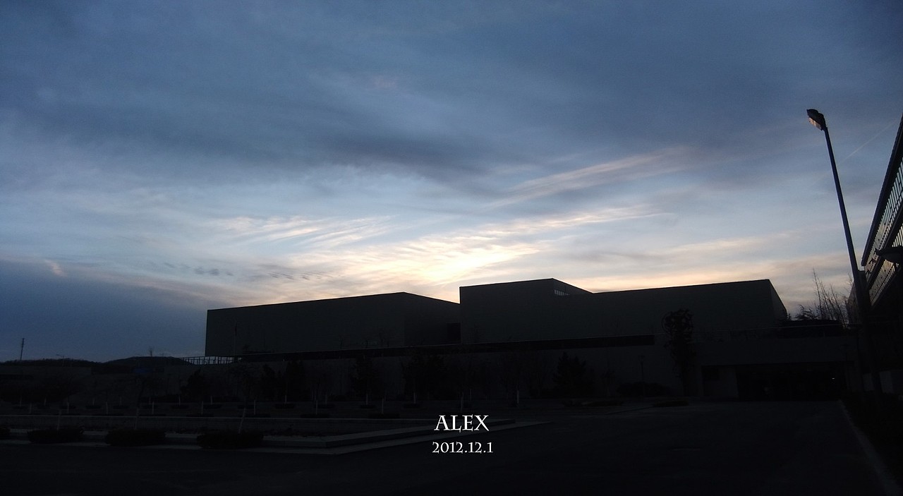 学校附近（图ZNzY2NTE3Ng==） - 风光摄影 - 站酷设计师Vman_Alex原创素材 - 站酷ZCOOL