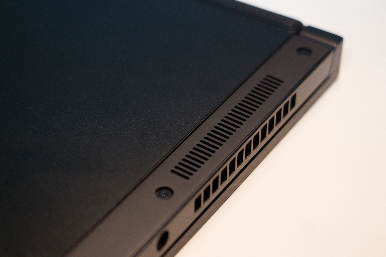 华硕笔记本细节拍摄（图ZMTIzMzY1MTgw） - 产品摄影 - 站酷设计师JasonZhu原创素材 - 站酷ZCOOL