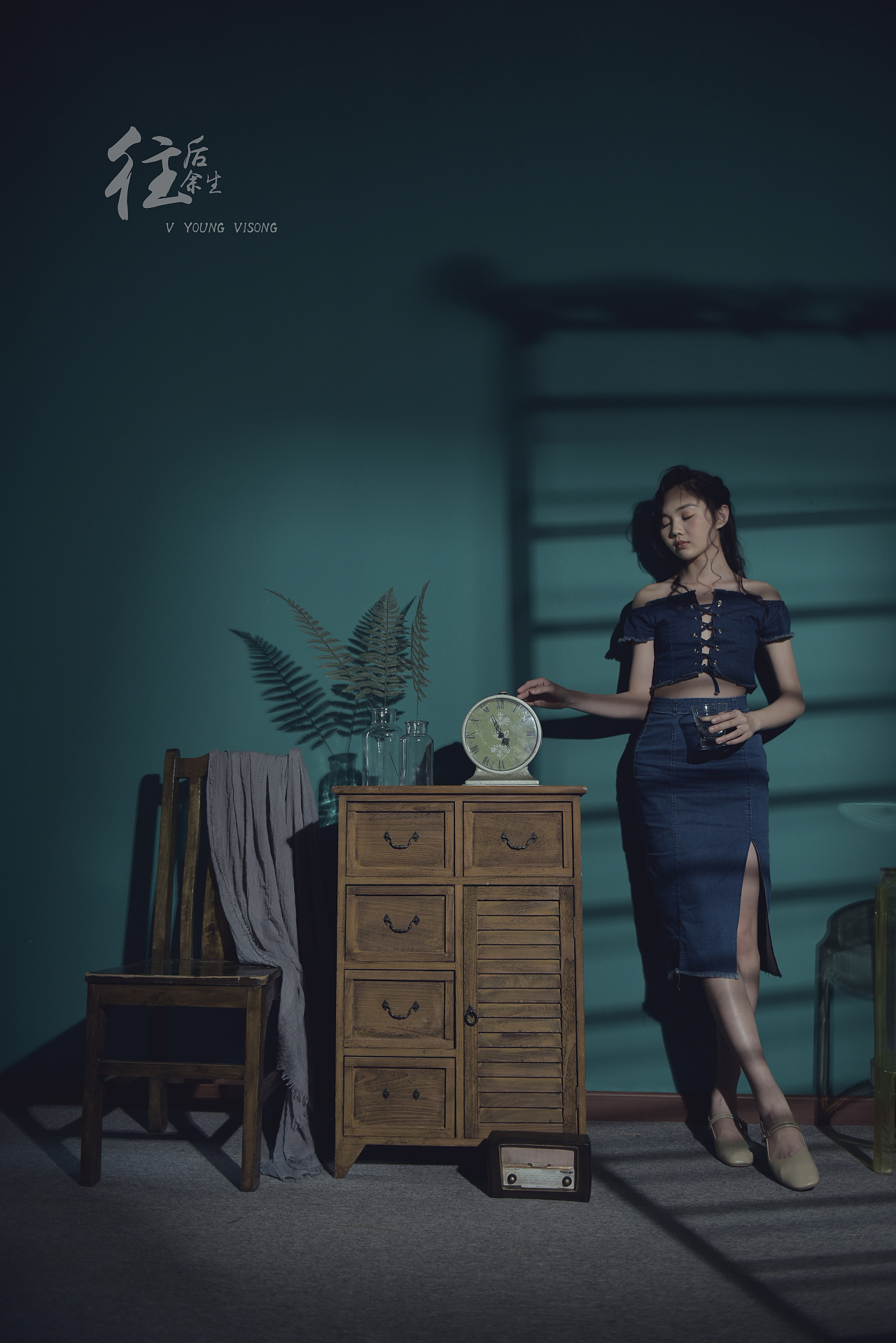 暗调片复古情绪人像摄影感受光影带来的情绪