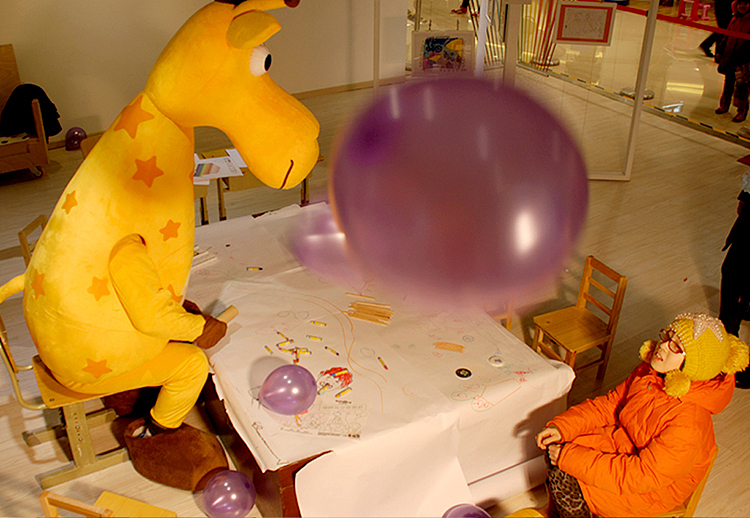 多彩时光 银泰绽放艺术展（图ZNzQ0MTk4MjQ=） - 其他三维 - 站酷设计师不是美术馆原创素材 - 站酷ZCOOL