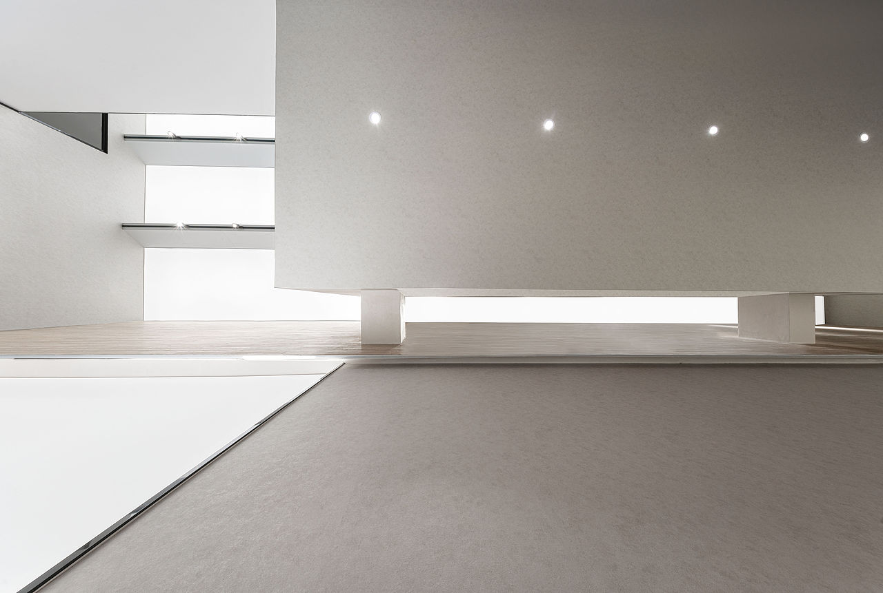 世茂镇江云图售楼处