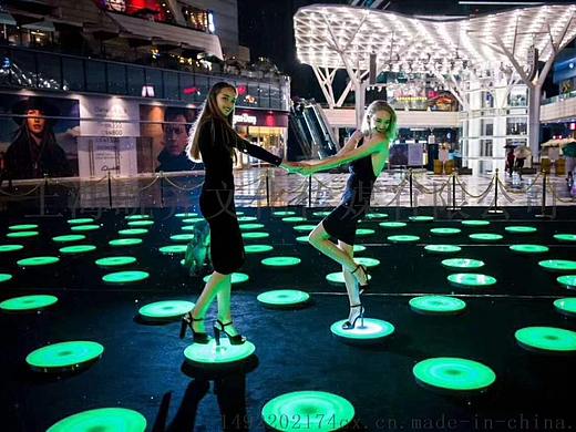 室外彩色圆舞曲 多人彩色跑 互动道具租凭