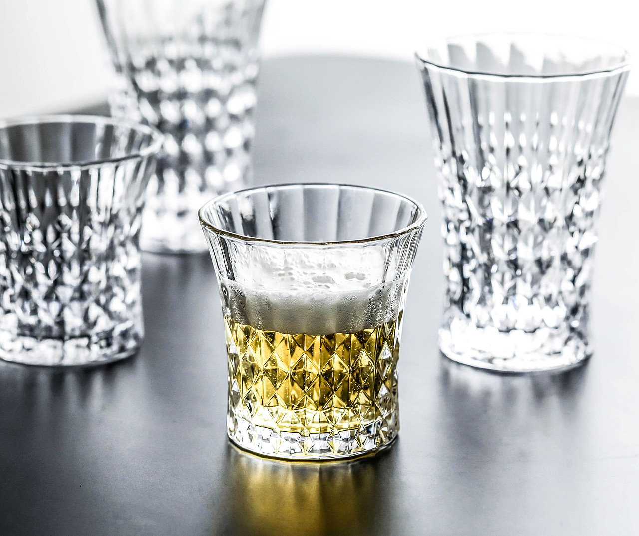 春夏（图ZMTU0Mjc0MDg4） - 产品摄影 - 站酷设计师LEOPHOTO原创素材 - 站酷ZCOOL