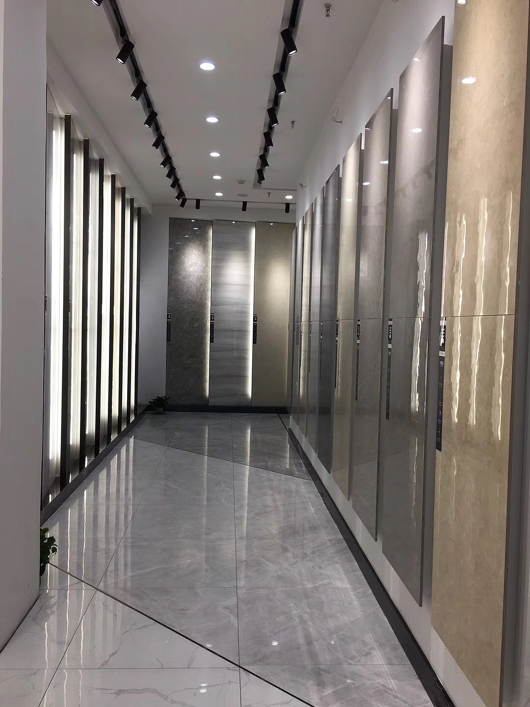 威尔顿瓷砖&威尔顿门店实景-绍兴店