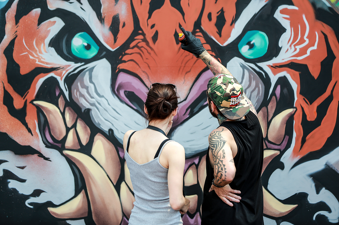 AirJordan · 400ml · iAcro-打造球鞋主题改装车