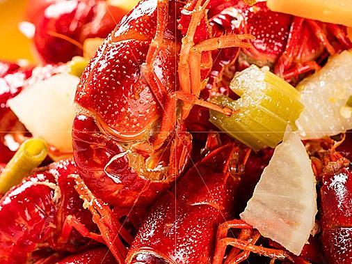 秘制泡菜小龙虾