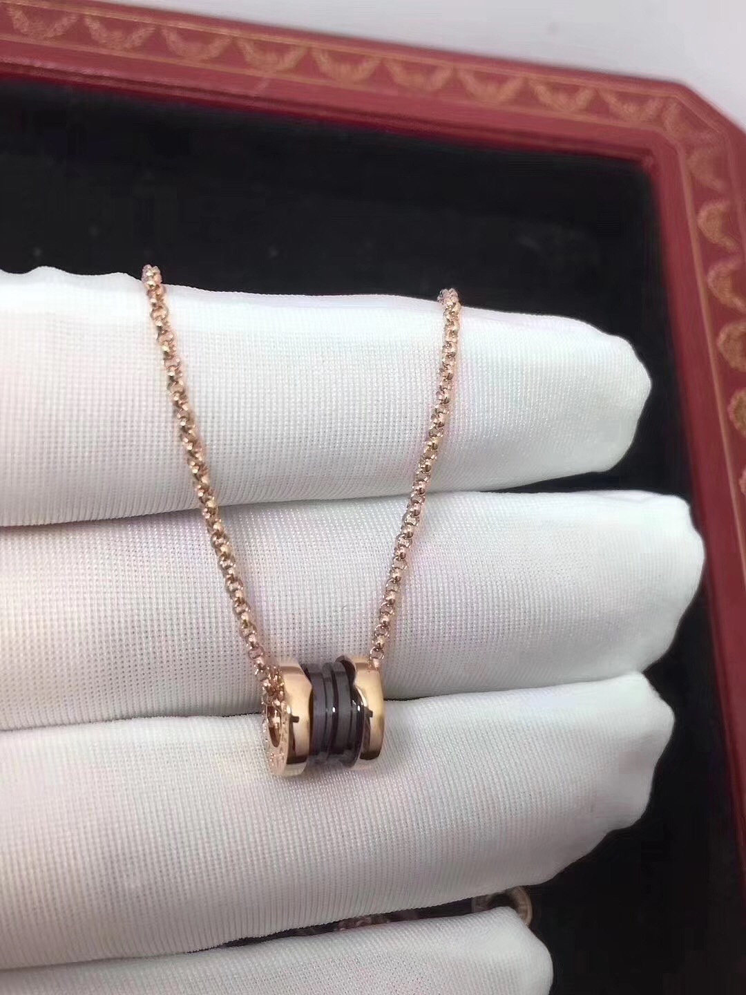 宝格丽1比1定制哪里买便宜?宝格丽1比1定制多少钱?