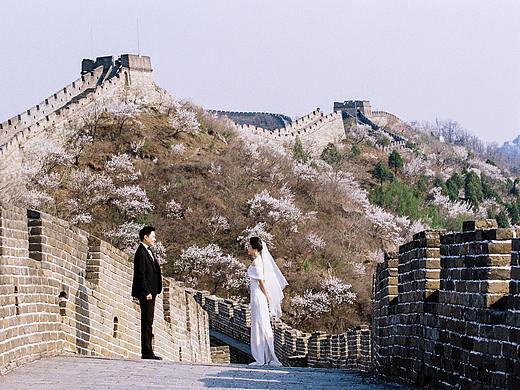 氛围感拉满的长城婚纱照