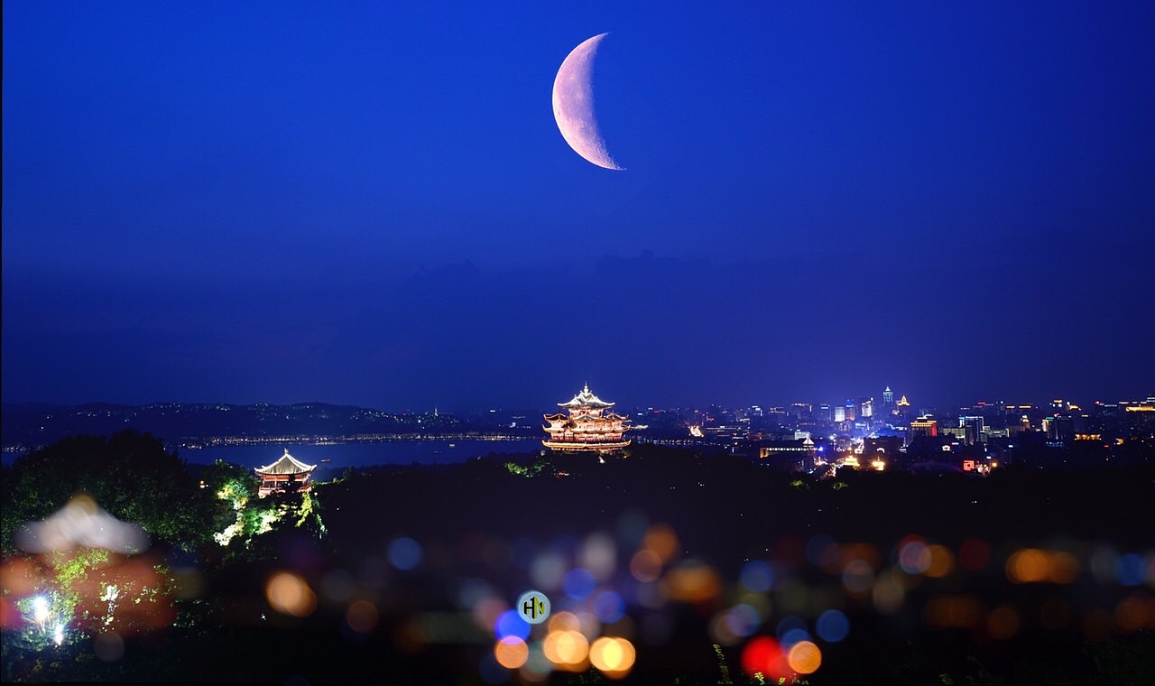 月光之城（圖ZODkzMDY0NjA=） - 風(fēng)光攝影 - 站酷設(shè)計(jì)師杭州黃一能原創(chuàng)素材 - 站酷ZCOOL