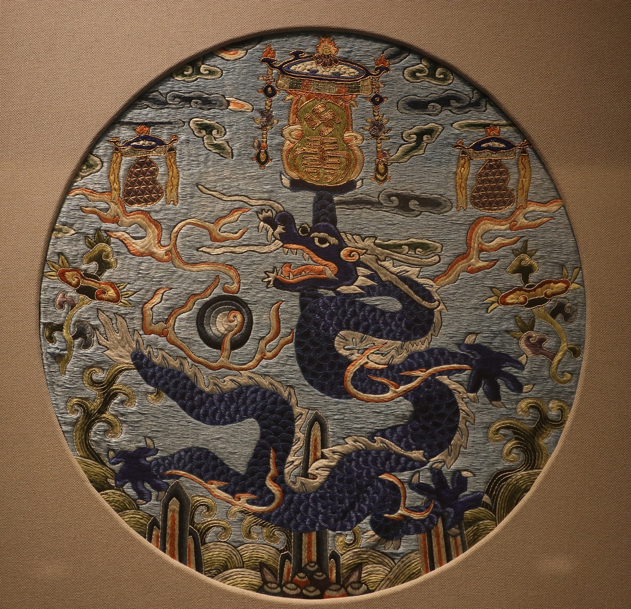 宫廷刺绣技艺展