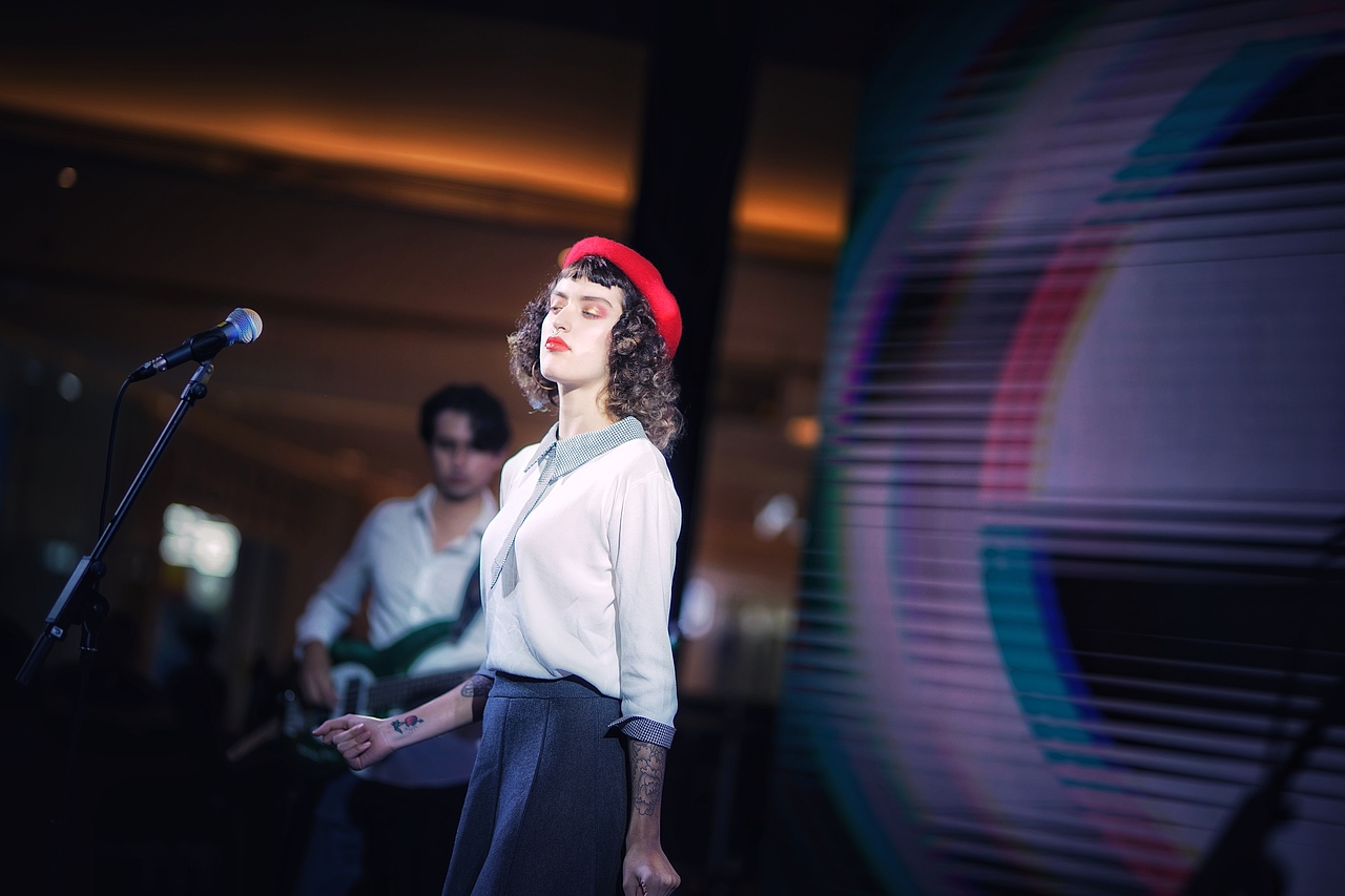 乐队bandontheriver帝国jazz小姐姐