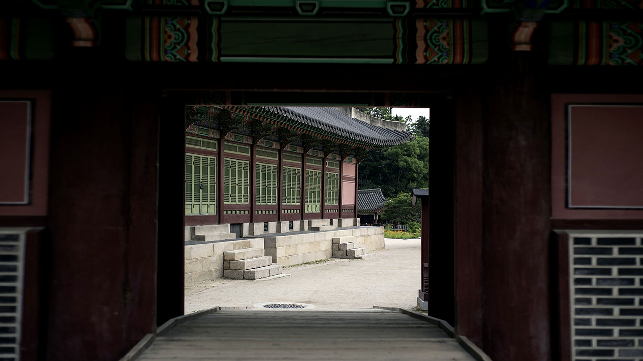 Korea trip_Seoul(Changgyeonggung Palace)(人物編)（图ZMjQxMjIwNTI0） - 风光摄影 - 站酷设计师omamahk原创素材 - 站酷ZCOOL