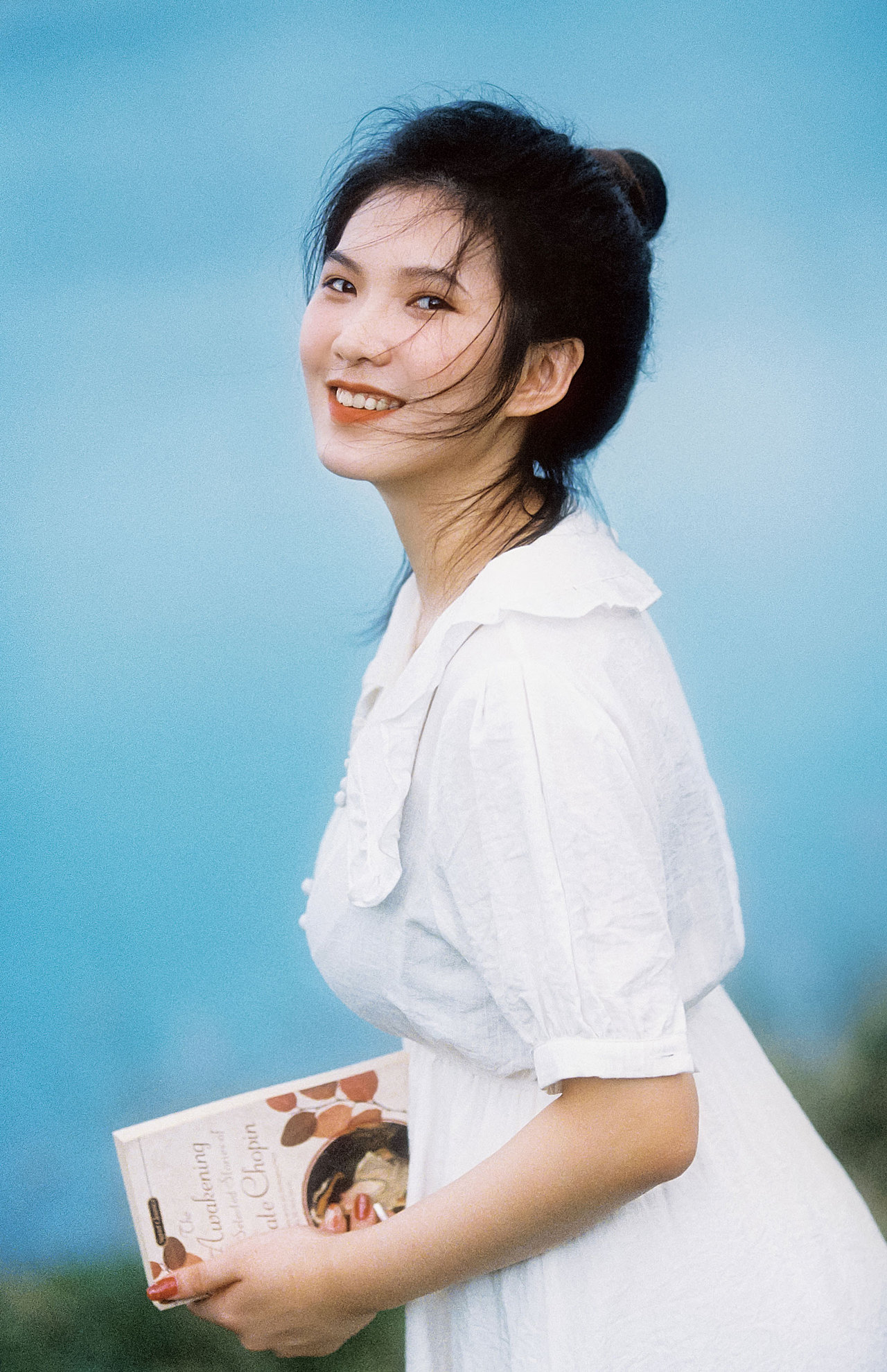 春天的温柔长满了枝头