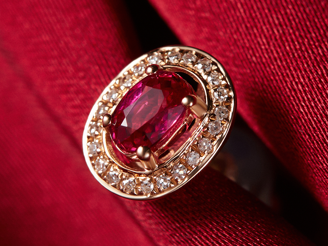 珠宝首饰|红宝石