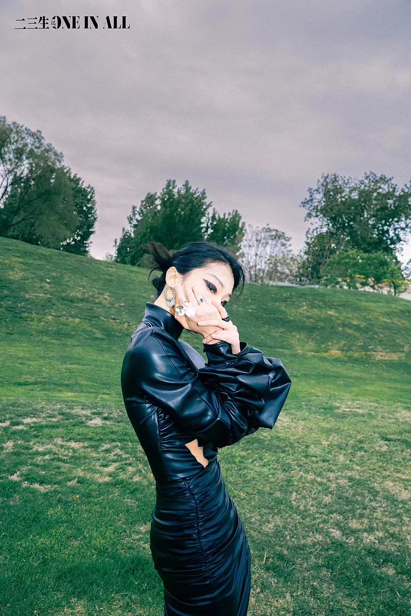 《二三生·誌 ONE IN ALL》 夏日号丨Yamy郭颖（图ZMzQxOTg4MTky） - 人像摄影 - 站酷设计师李经纬Lester原创素材 - 站酷ZCOOL