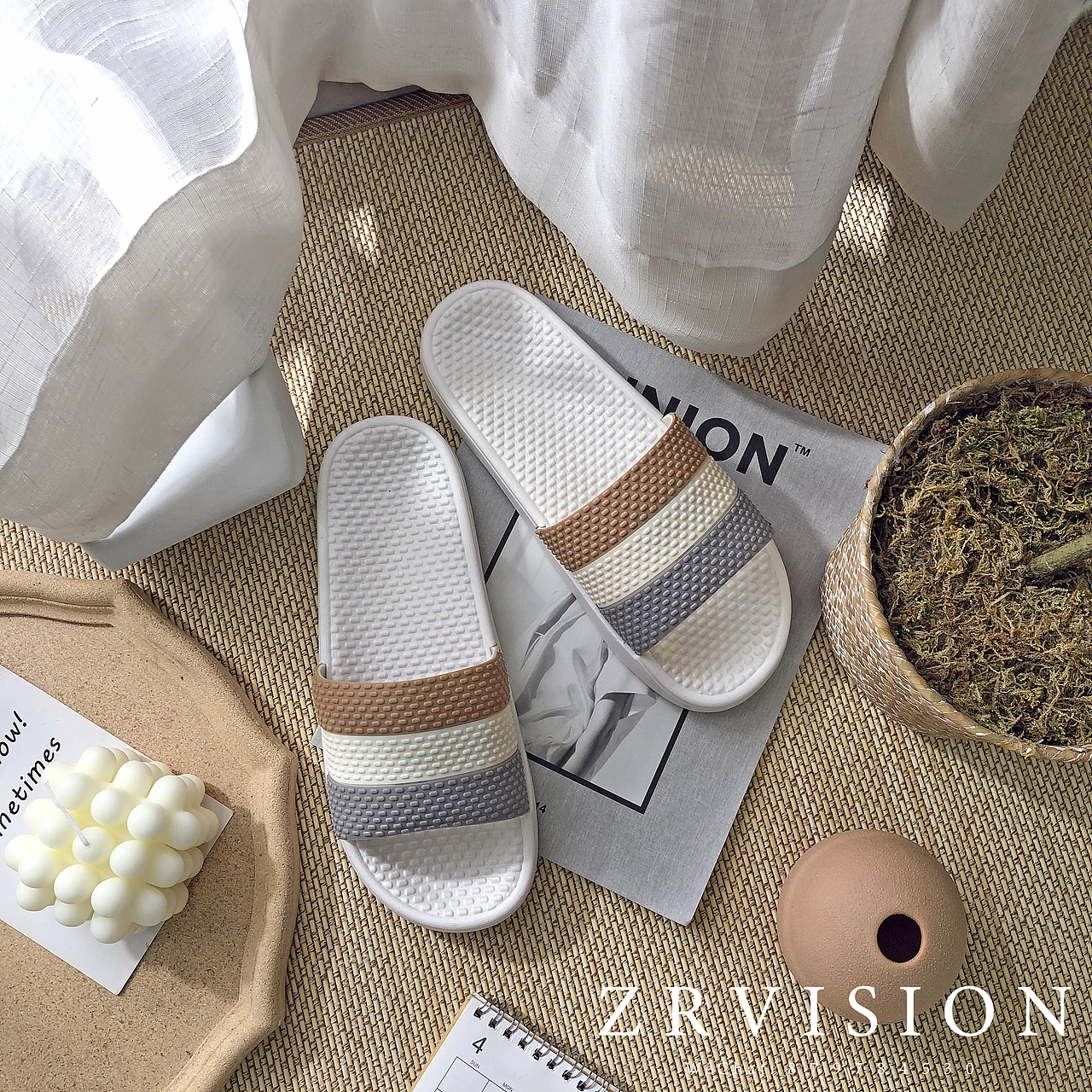 ins风夏天款凉拖鞋拍摄实景静物图小产品拍照摄影图片