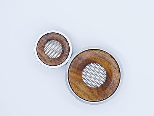 座式香薰+圆形出风口夹