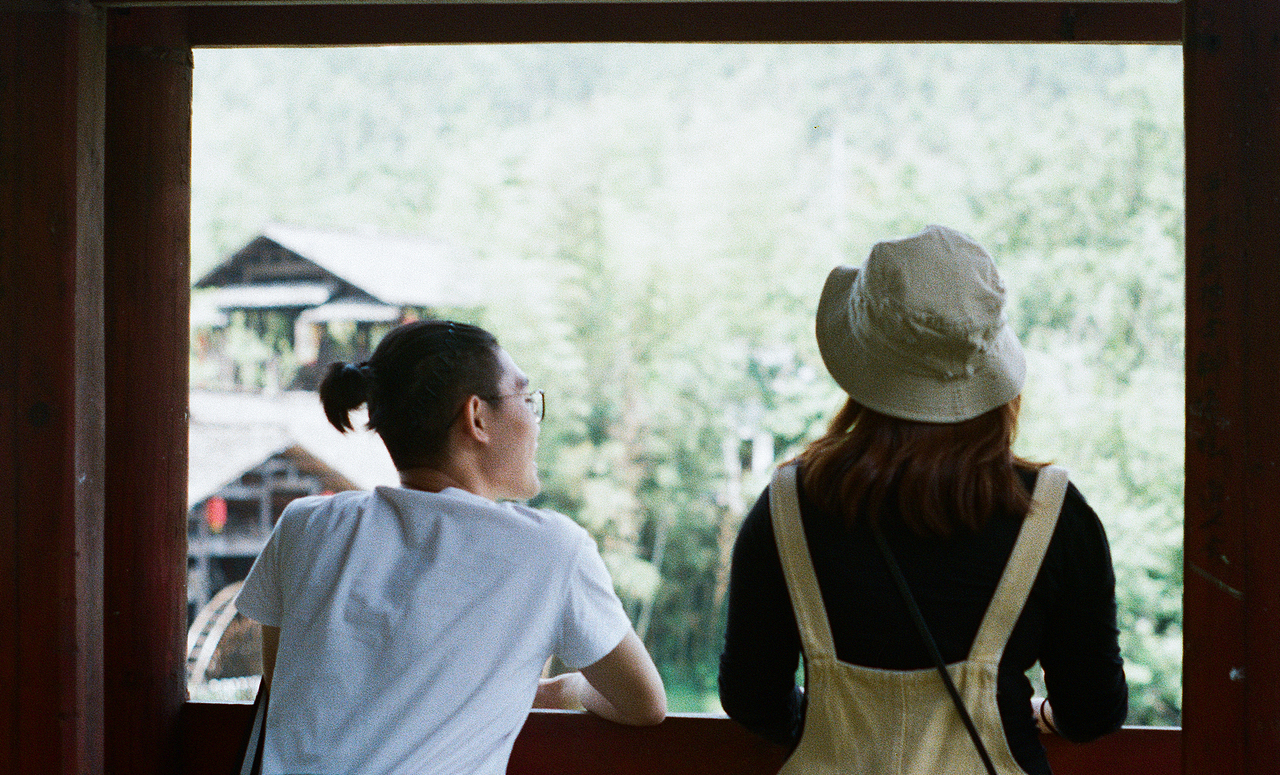 存在胶片机里的照片