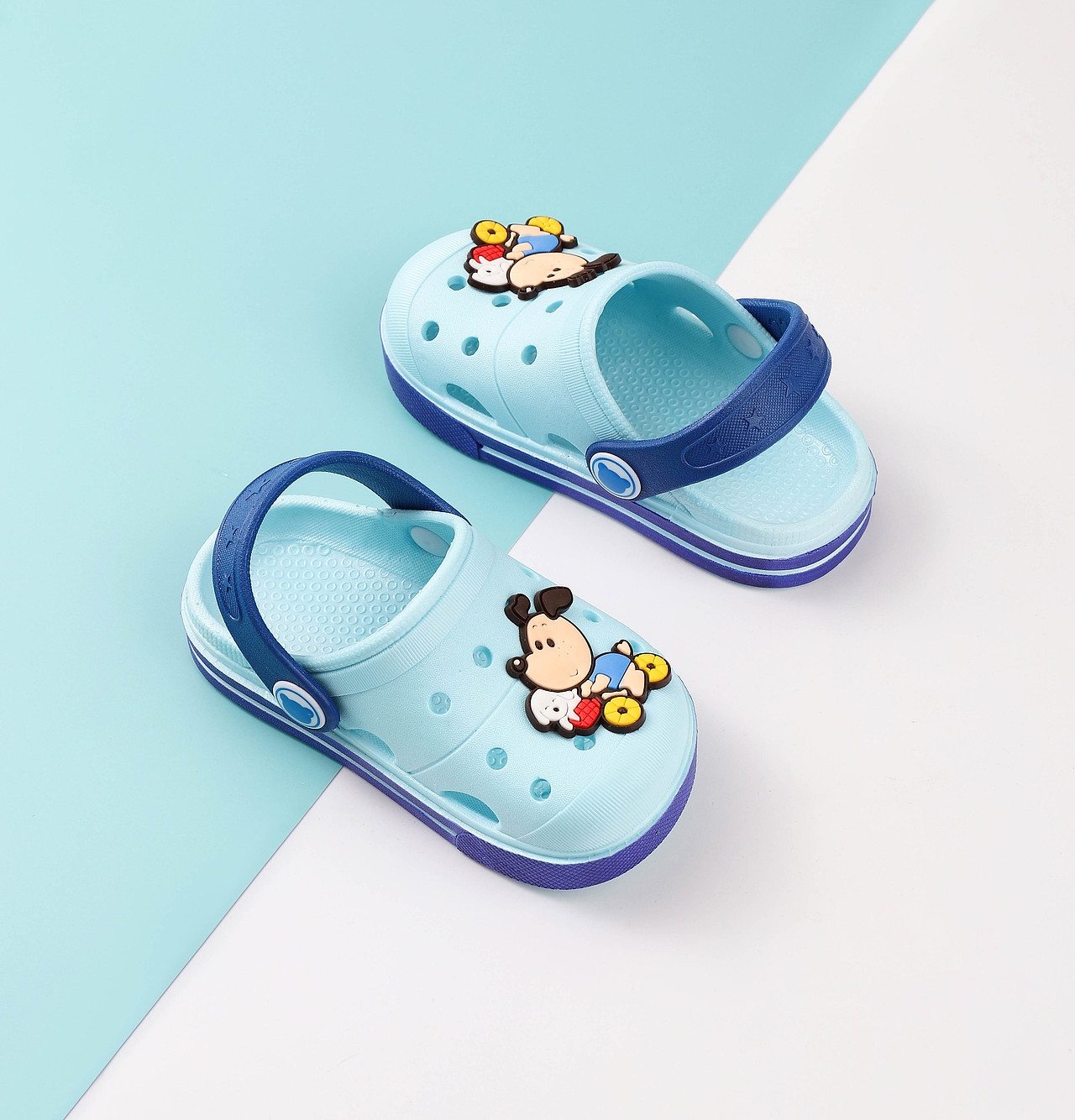 童鞋拍攝（圖ZMjA2NjczNDUy） - 產(chǎn)品攝影 - 站酷設(shè)計(jì)師錢曉濤原創(chuàng)素材 - 站酷ZCOOL