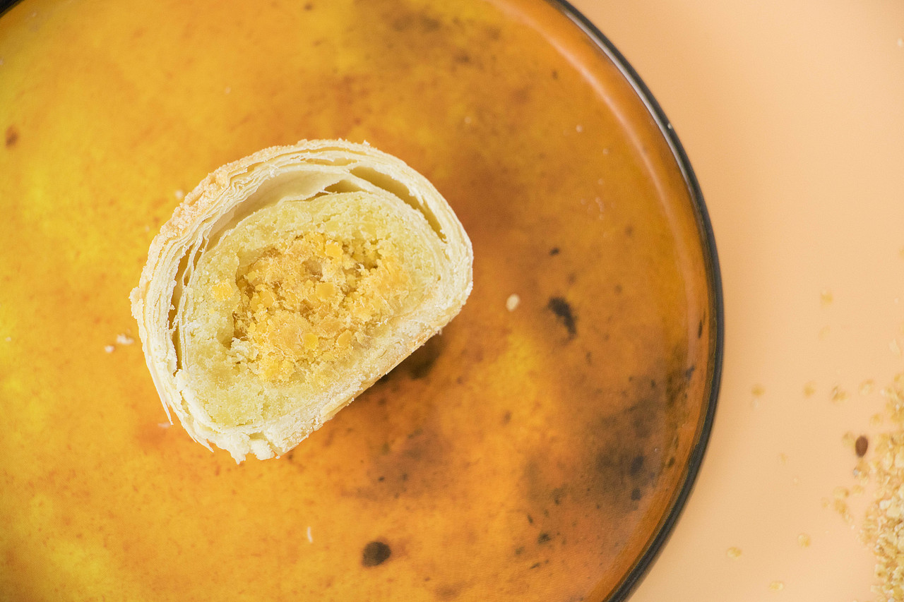 蛋黄酥创意拍摄