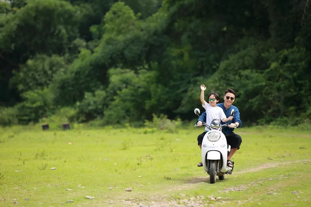 袋鼠爸爸品牌形象设计221品牌空间设计原创