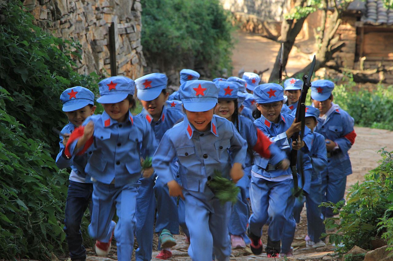 英姿飒爽小红军