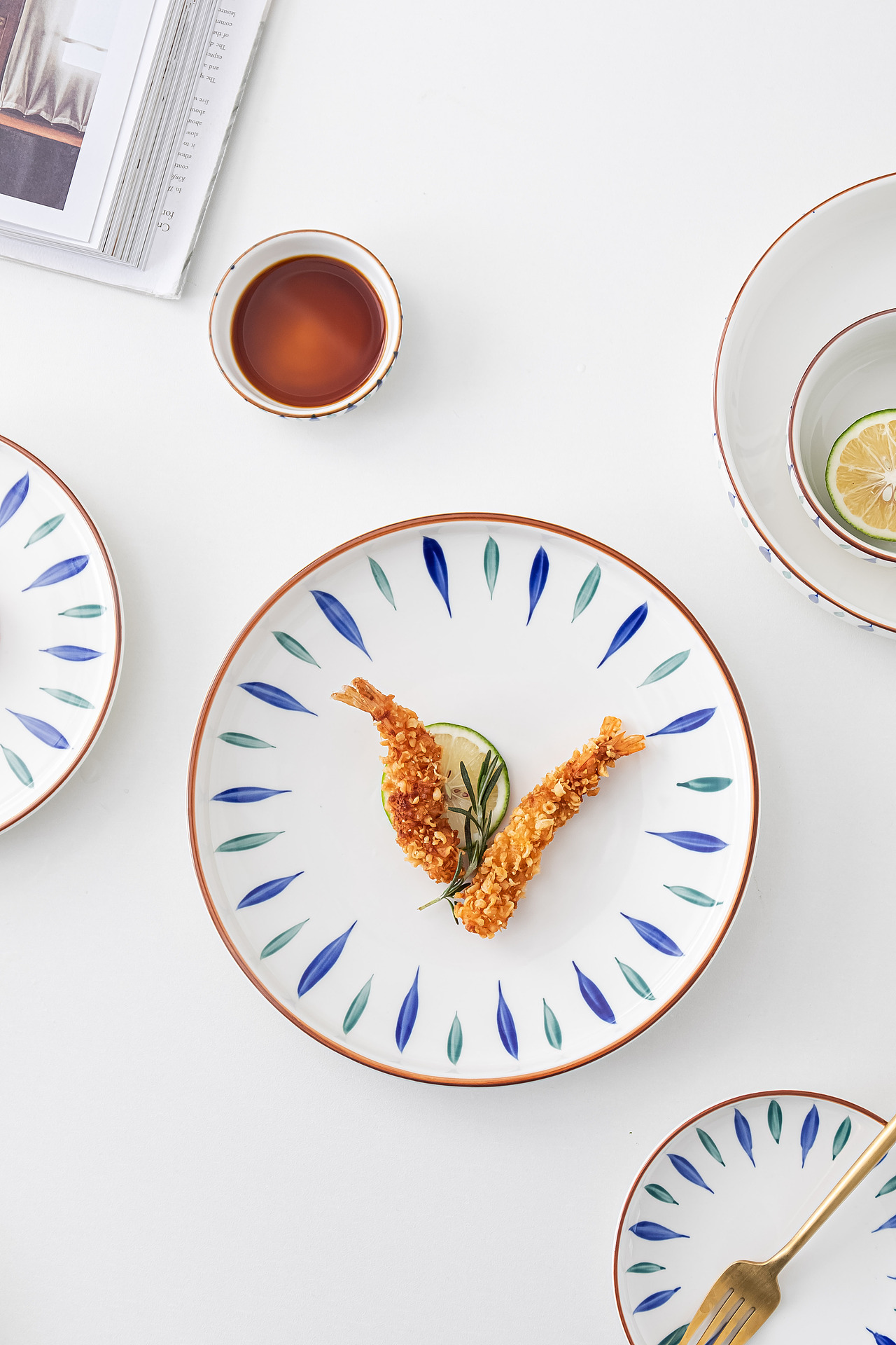 日系手绘简约餐具