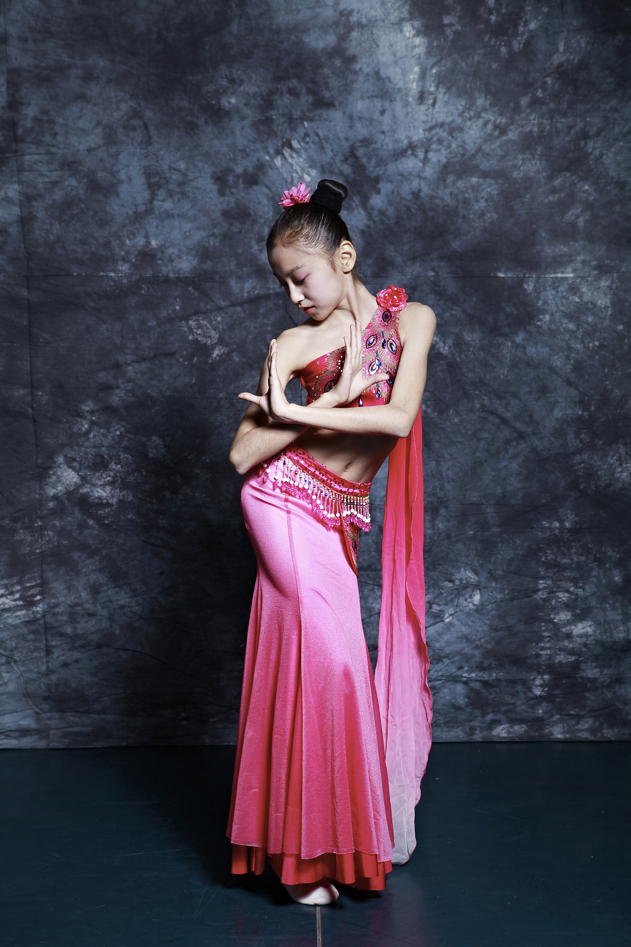 产品摄影静物摄影电商产品拍摄舞蹈学校体操形体演出