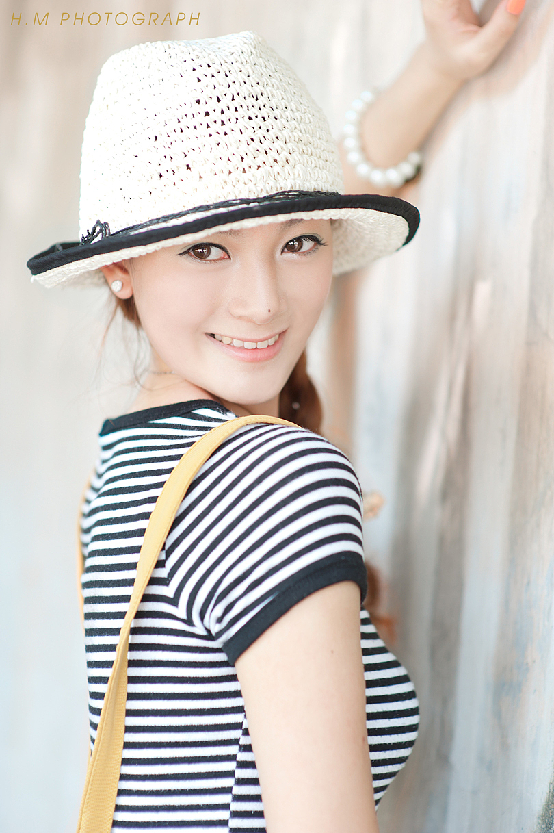 【H.M外拍】【斑“澜”之夏】清新夏日糖水外拍（40度外拍系列之一）