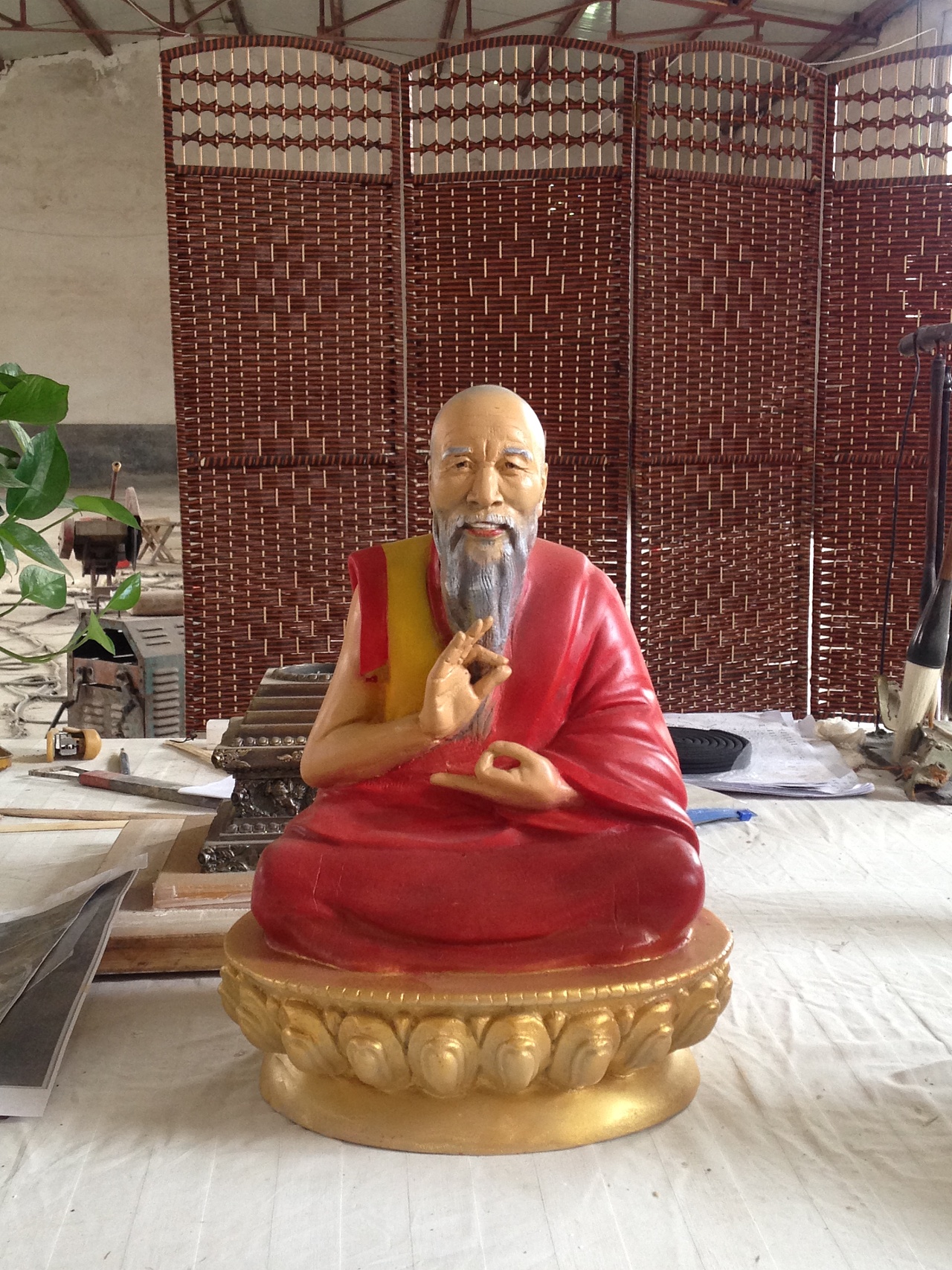 龙什加寺《阿旺班玛楠杰法王》千尊圣像进展