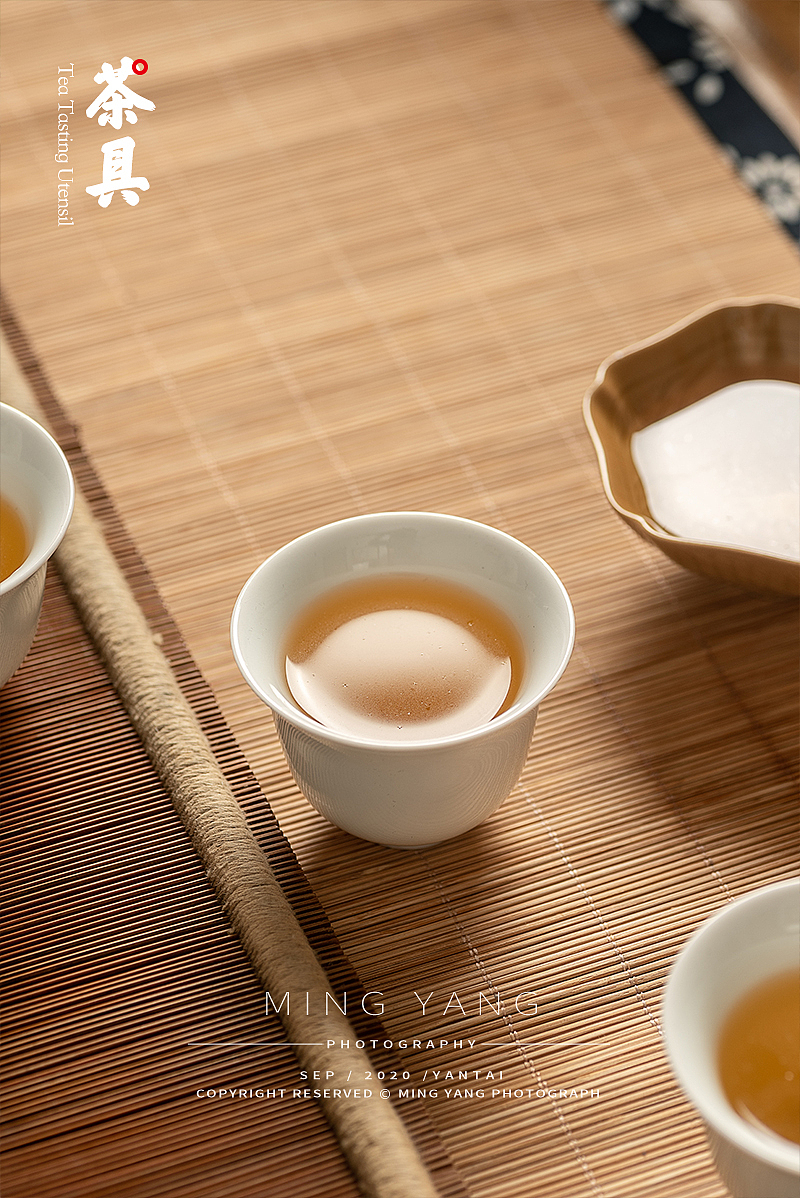 茶具（图ZMjI1NjI4NzY4） - 产品摄影 - 站酷设计师摄影师董名扬原创素材 - 站酷ZCOOL