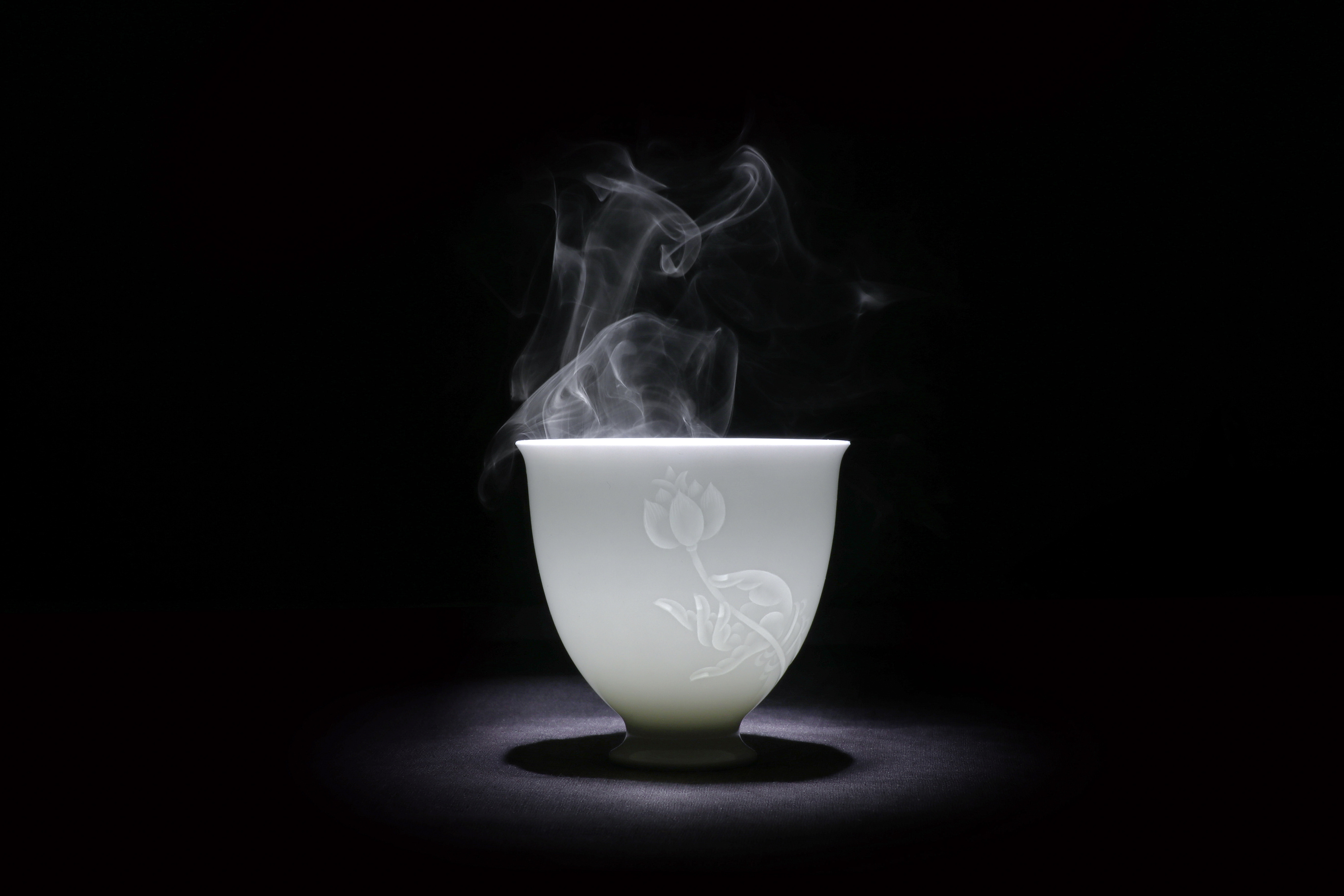 景德镇玉瓷品茗杯试拍