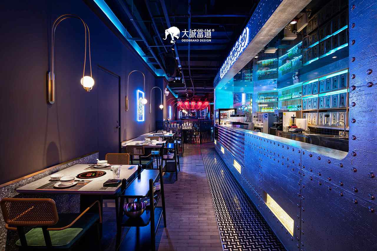 大诚当道设计丨雀是新据点,如果香港的语言是CYBERPUNK（图ZMjAxOTgzNzI0） - 品牌 - 站酷设计师大诚当道原创素材 - 站酷ZCOOL