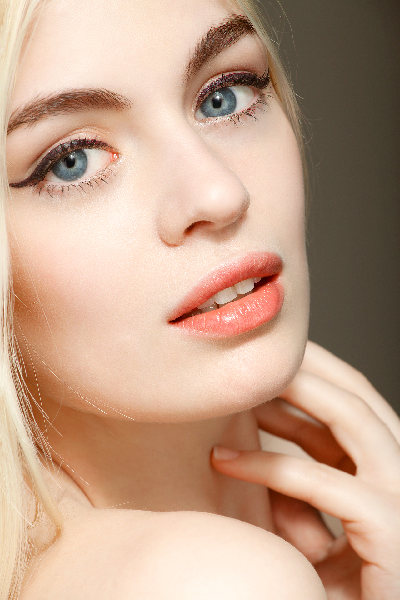 人像精修（图ZMjMwMDQyMjI4） - 修图/后期 - 站酷设计师设计的老涂原创素材 - 站酷ZCOOL