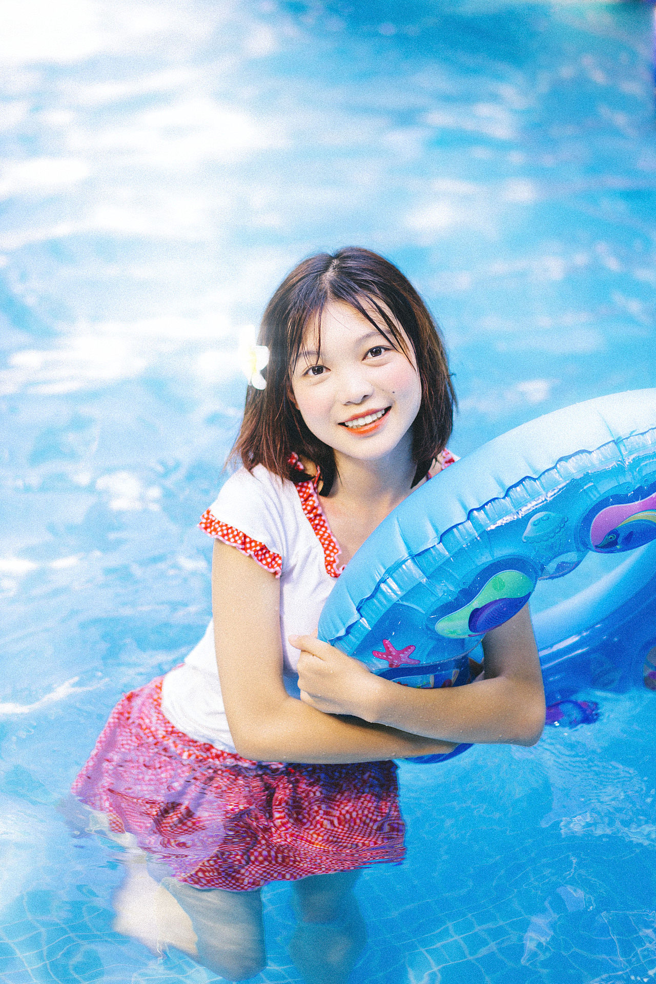 夏日（圖ZMjY0MDEwNTg0） - 人像攝影 - 站酷設(shè)計(jì)師拍照的嘎嘎鴨原創(chuàng)素材 - 站酷ZCOOL