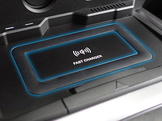 坦克300无线充详情页