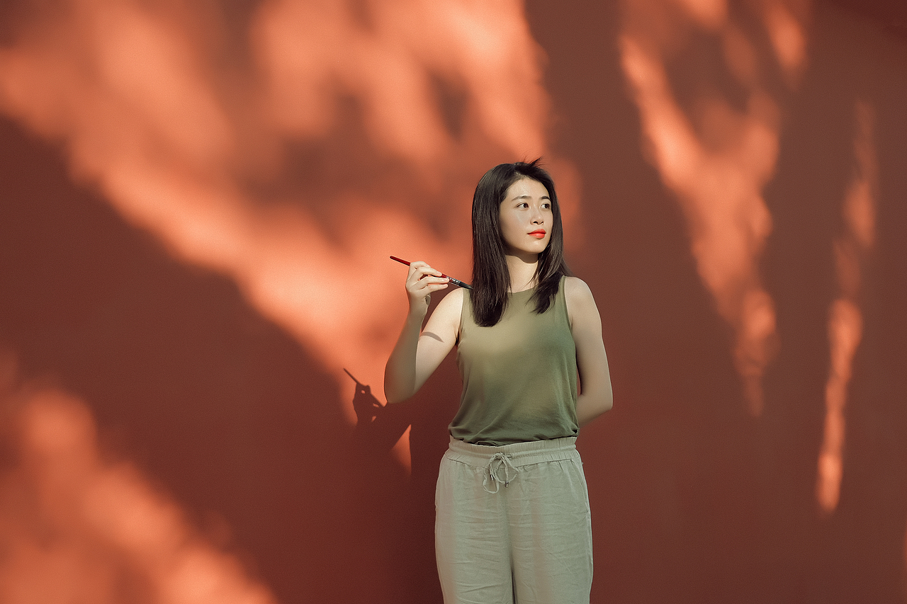 夕阳红墙与诗人（图ZMzQ1OTQ4NTQ4） - 人像摄影 - 站酷设计师KK想要和这个世界原创素材 - 站酷ZCOOL