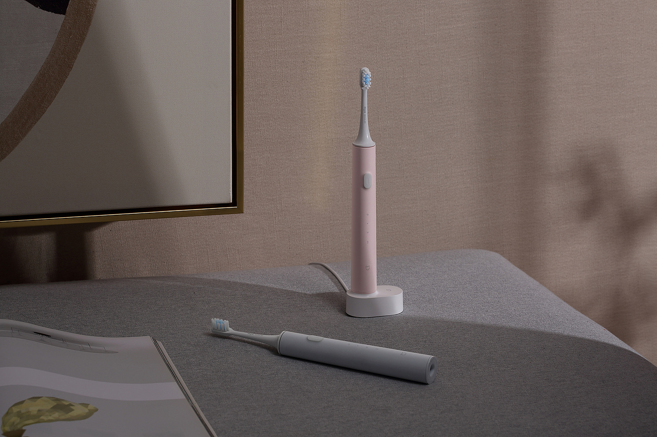 T500 White/Blue/Pink With Scene/Model