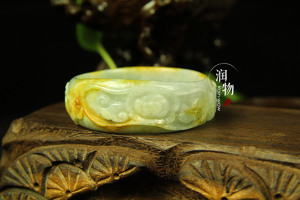 {2015首弹} 润物奢侈品拍摄_翡翠(图ZMjM2NzExNTY=) - 产品摄影 - 站酷设计师azzzzza原创素材 - 站酷ZCOOL