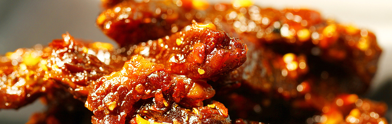 卢克设计 | 群牛辣舞——牛肉干（图ZMTcxNDgyMzY0） - 包装 - 站酷设计师卢克设计原创素材 - 站酷ZCOOL