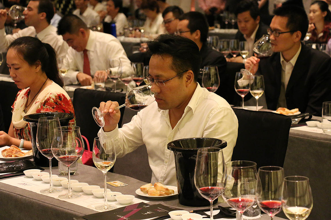 广州 四季酒店 lucaris 品酒会 2014 07（图ZNDE3NzI2NjQ=） - 人文/纪实摄影 - 站酷设计师森林会展原创素材 - 站酷ZCOOL