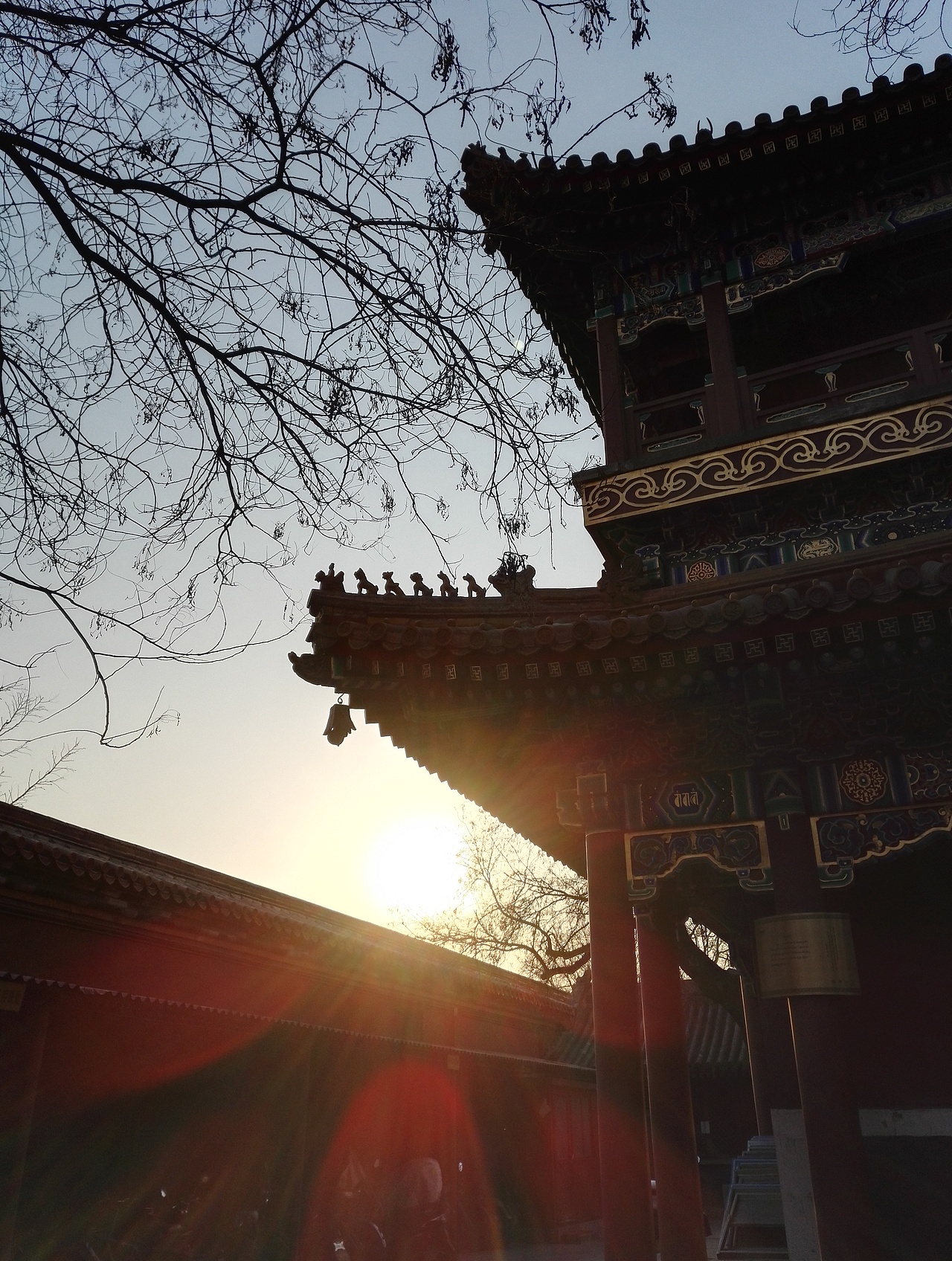 雍和宫夕阳美景（图ZNzE2MDMxMDQ=） - 风光摄影 - 站酷设计师546667336原创素材 - 站酷ZCOOL