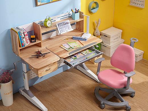 儿童学习桌家具详情设计