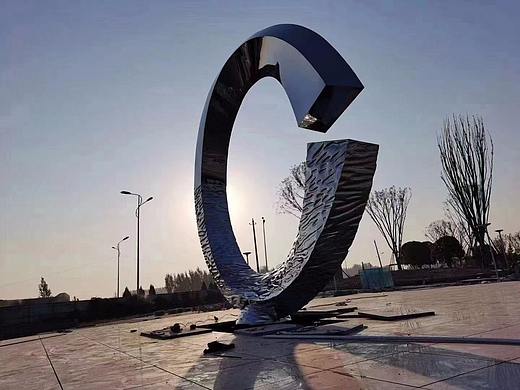 户外不锈钢雕塑设计加工厂家