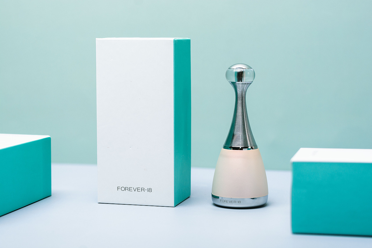 雅白导入美容仪（图ZMTk3NjA3OTU2） - 产品摄影 - 站酷设计师有间图片社原创素材 - 站酷ZCOOL